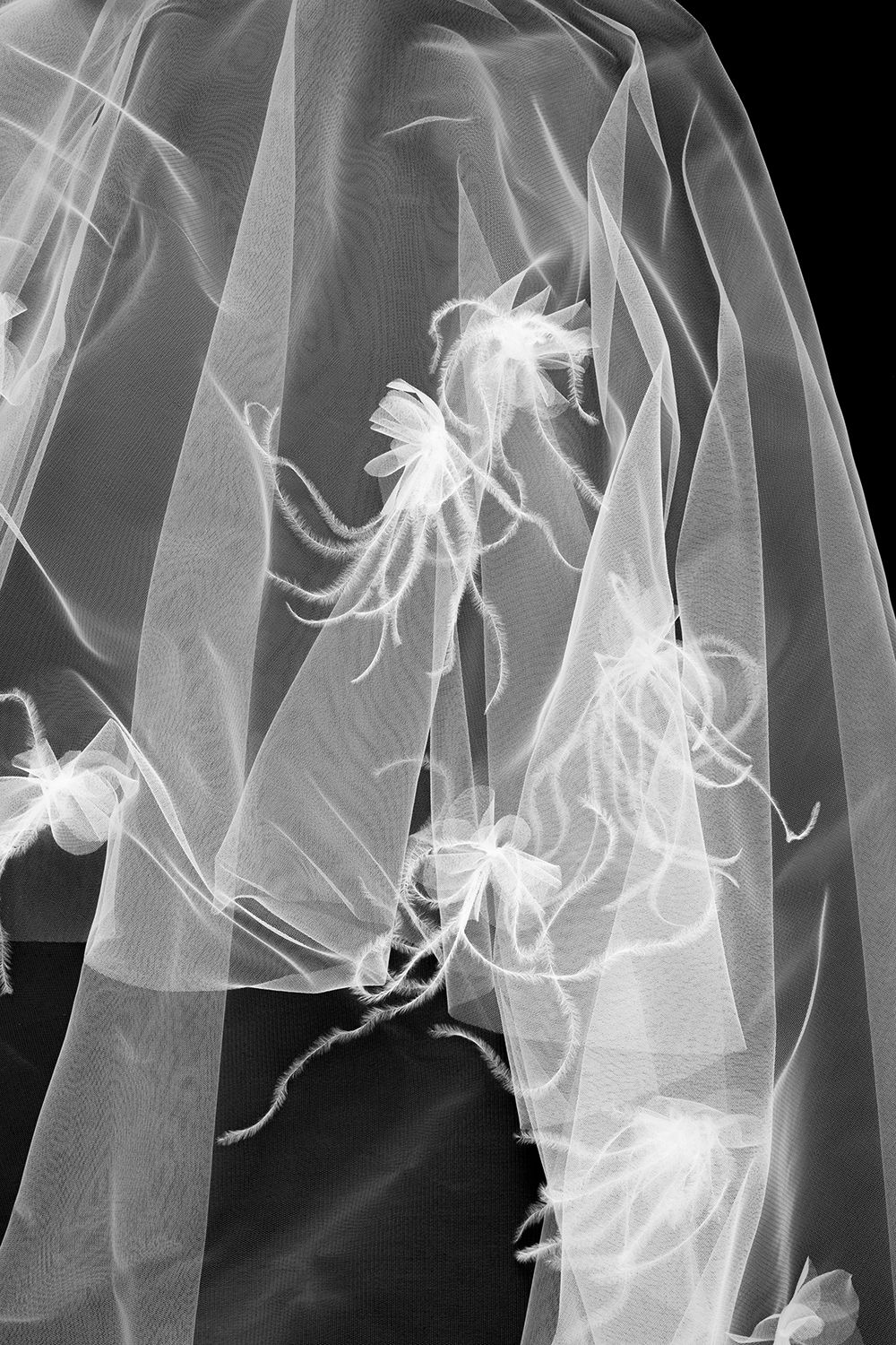 Featherlight Bridal Veil with 3D Roses