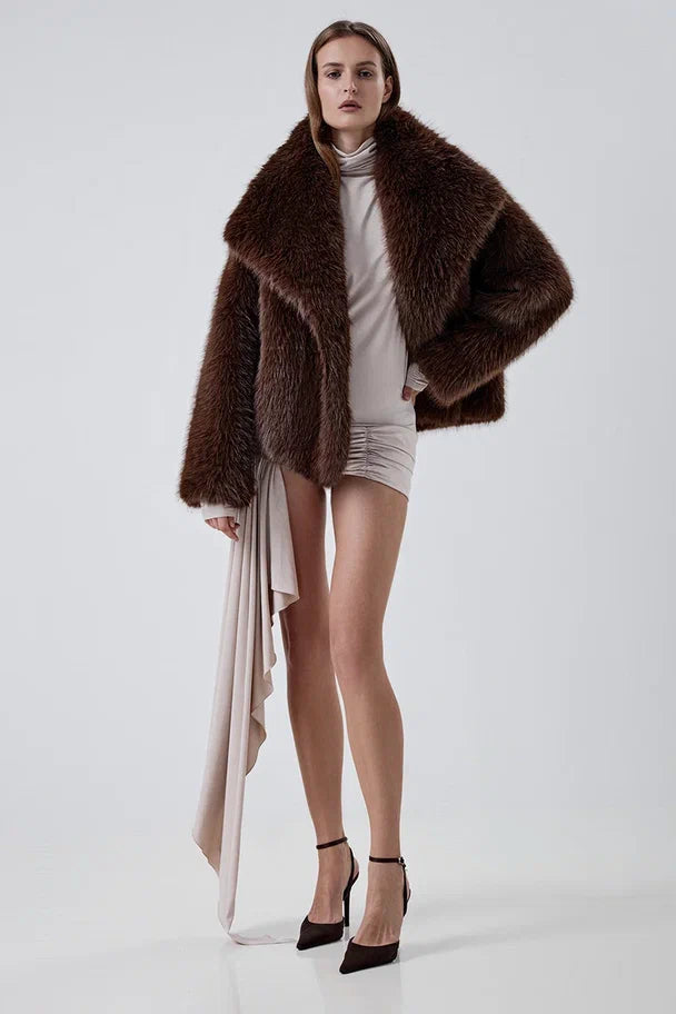 Cropped faux fur coat with a notched collar