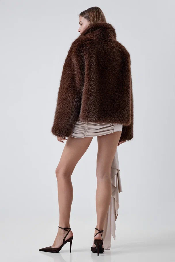Cropped faux fur coat with a notched collar