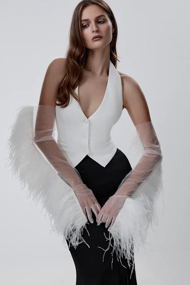 Fitted vest with an open back