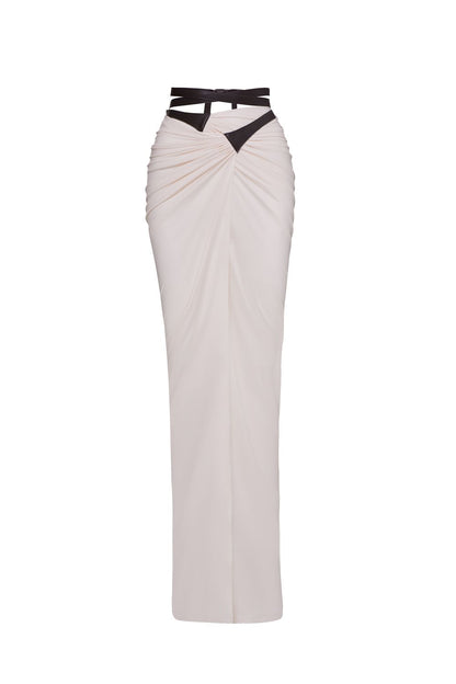 Skirt with a leather belt