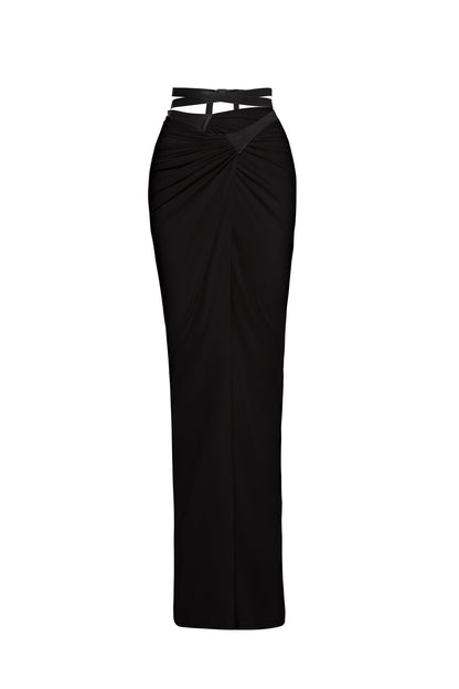 Skirt with a leather belt