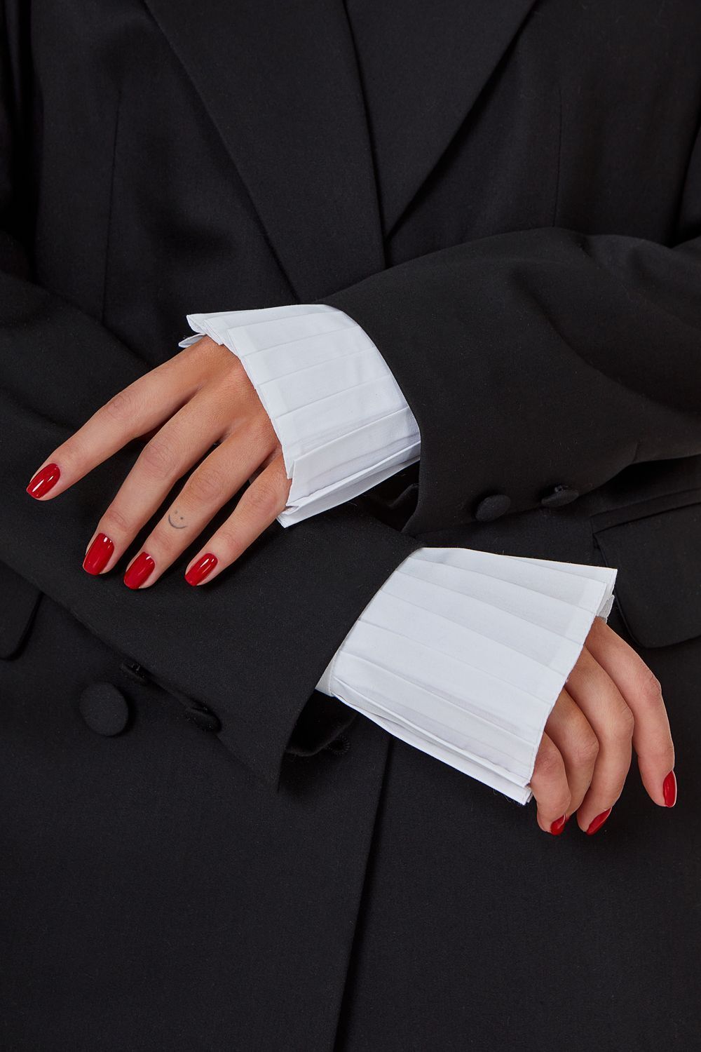 Plissé Cuffs