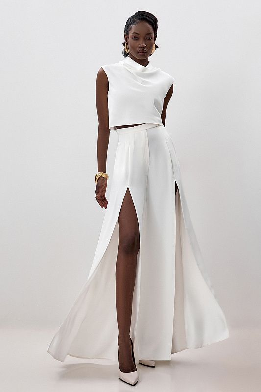 Pants with slits