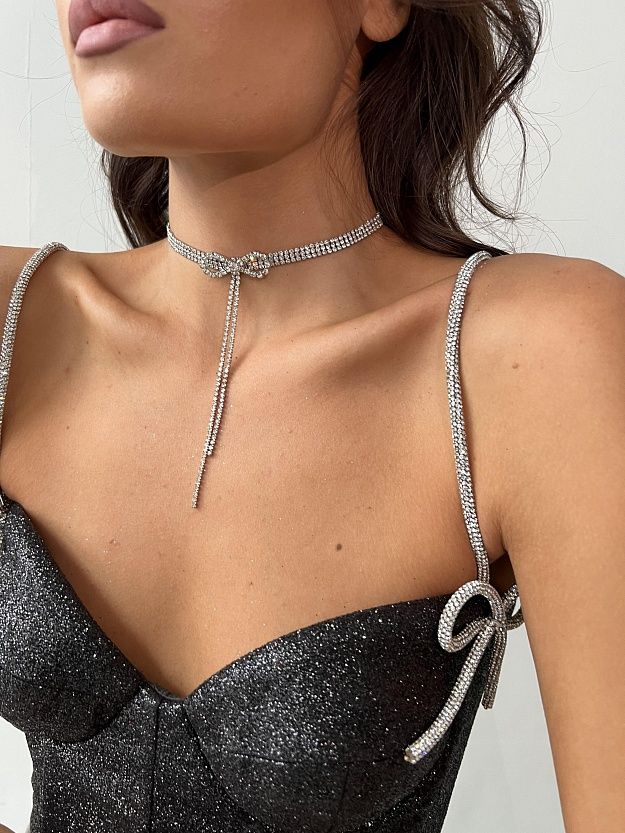 choker bant