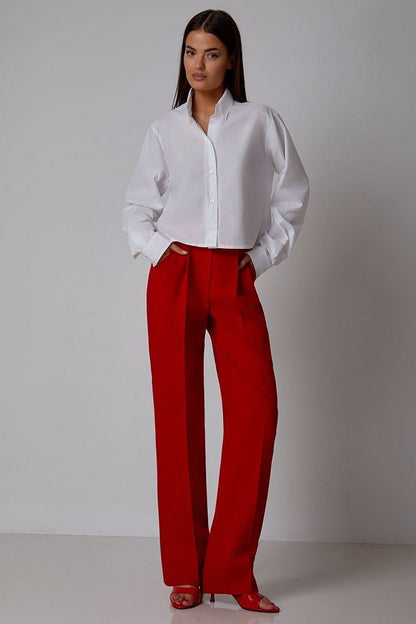 Straight cut trousers