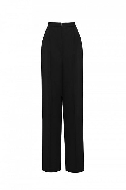 Straight cut trousers