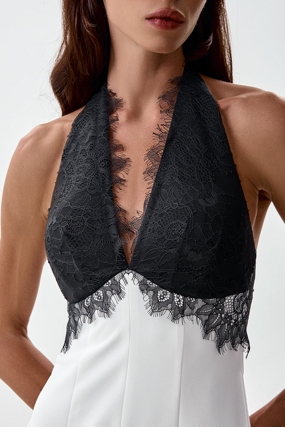 Midi dress with a lace bodice