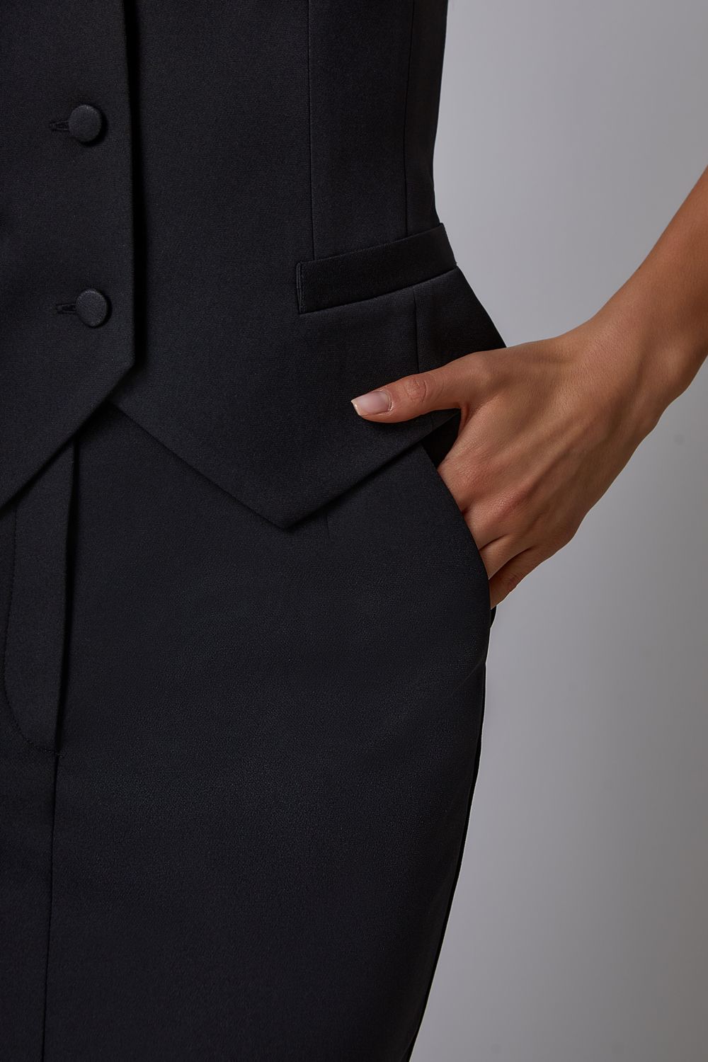 Skirt with pockets