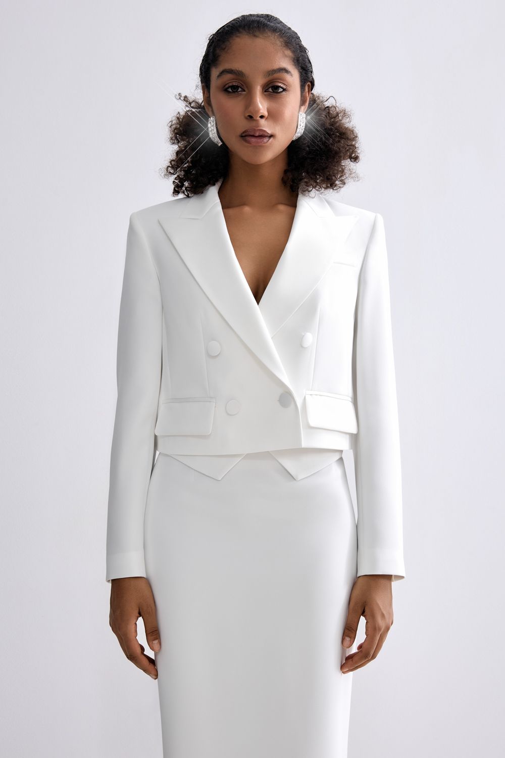 Short double-breasted jacket