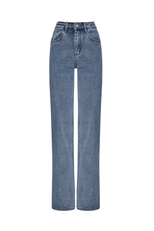 Jeans with slits