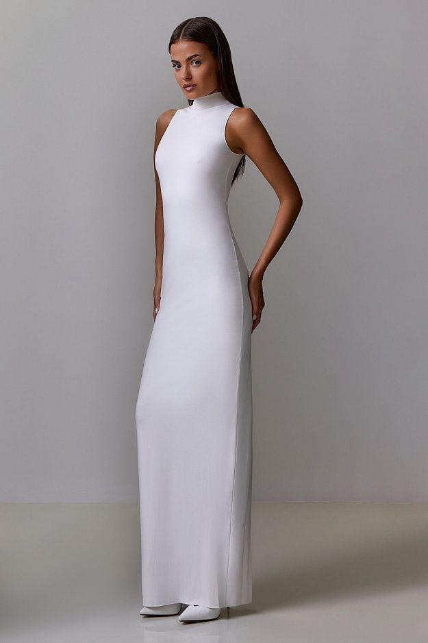 Elegant Floor-Length Gown