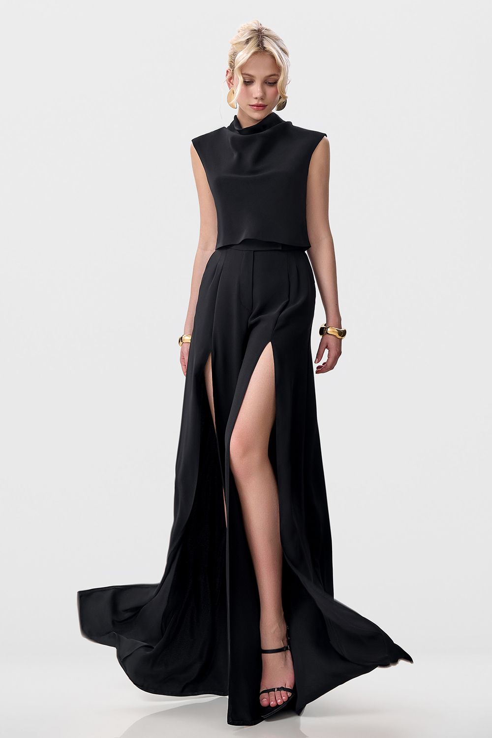 Pants with slits