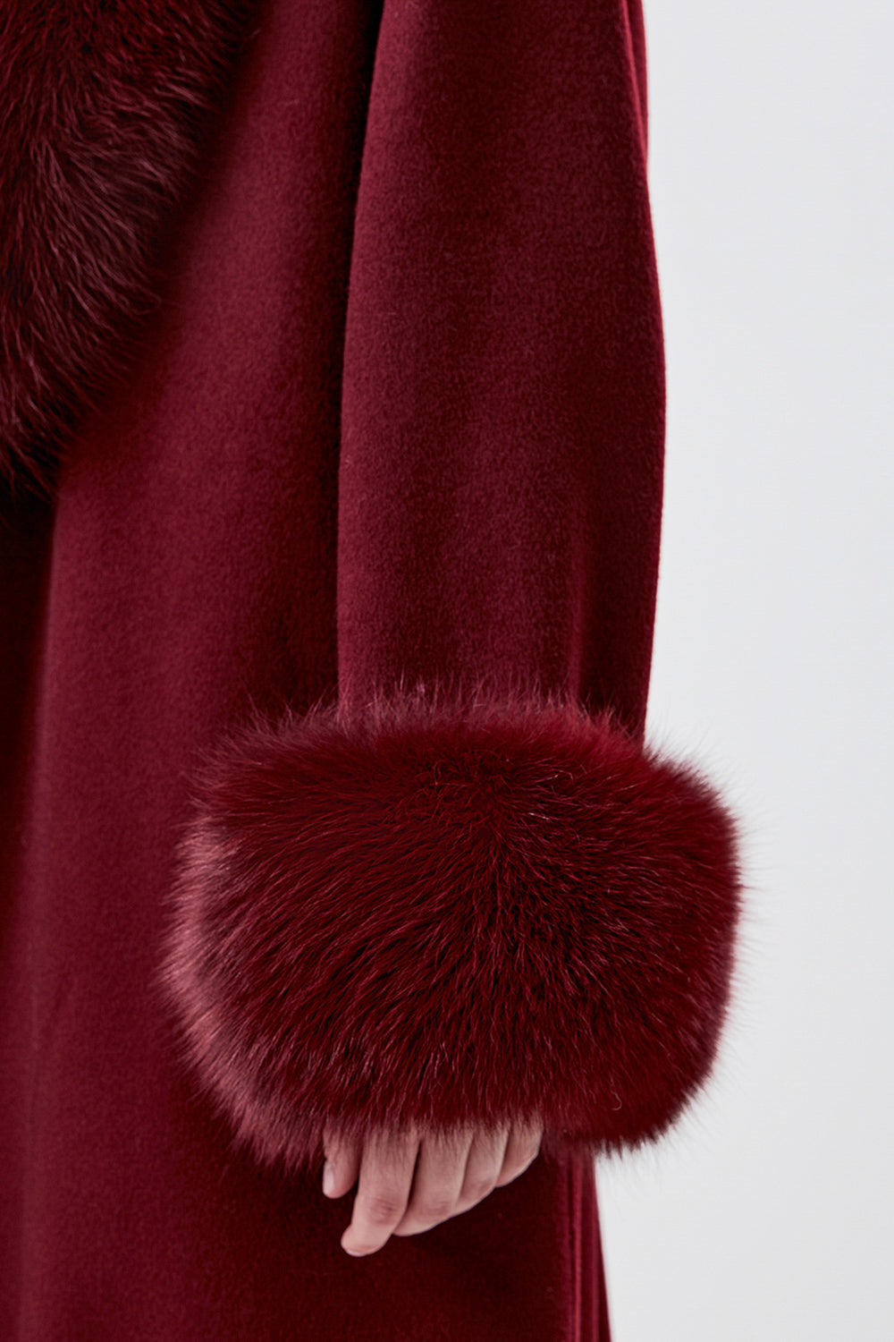 100% Wool Coat with Detachable Arctic Fox Fur