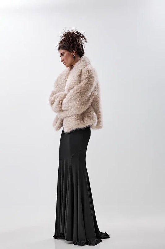 Cropped faux fur coat with a notched collar