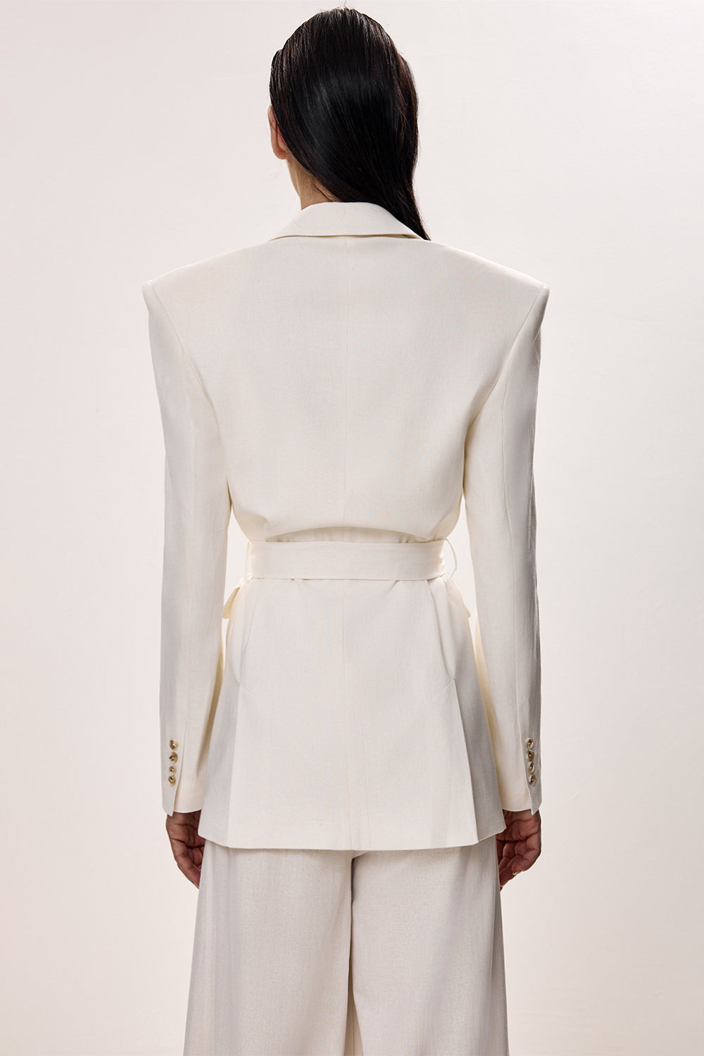 Linen Blazer with Defined Waist