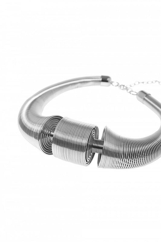 Metal Choker with Embossed Texture