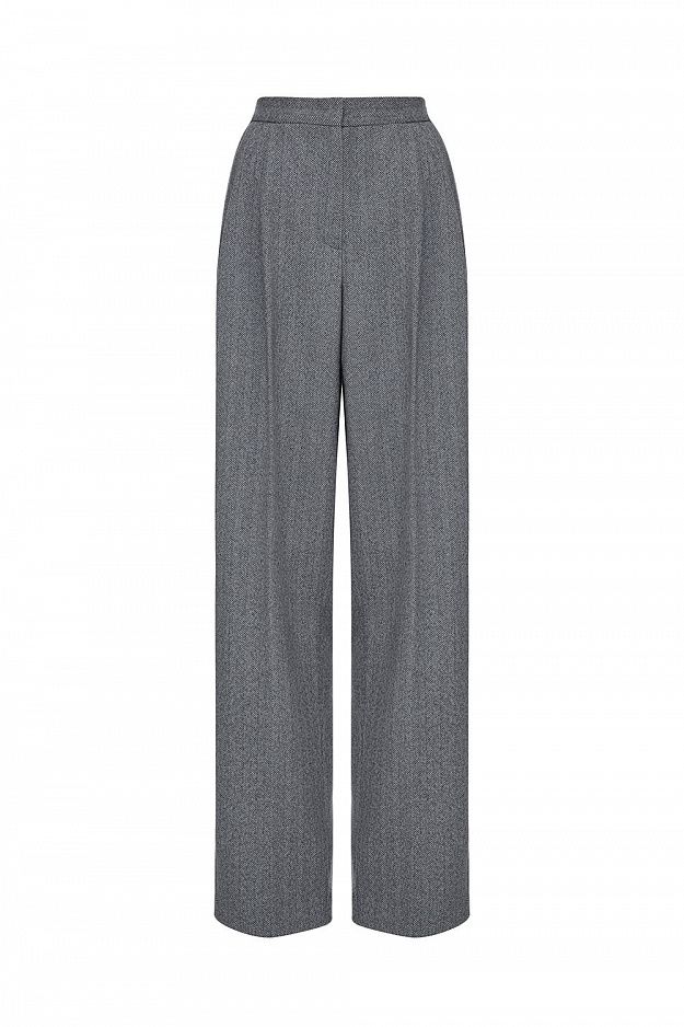 Loose Fitting Trousers