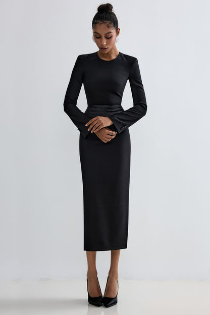 Skirt with decorative belt
