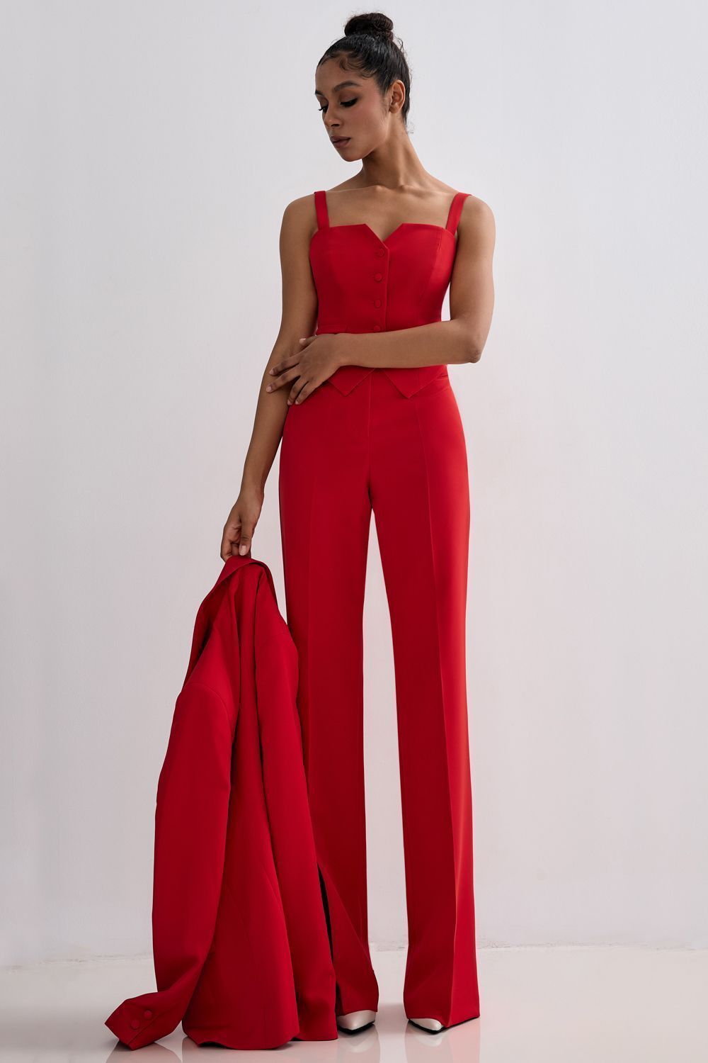 Vest with straps