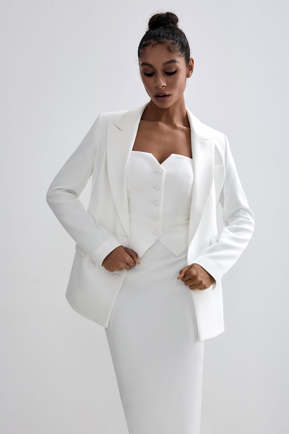 Vest with straps