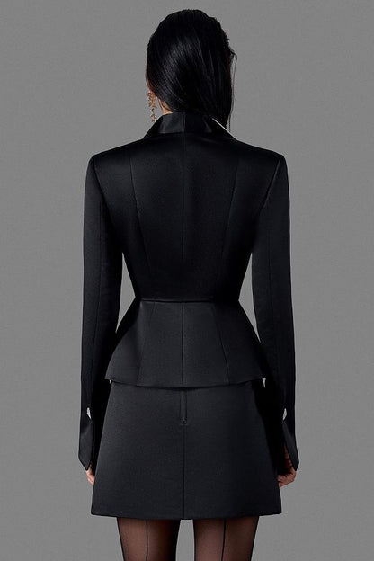 Tailored Blazer with Contrast Lapels