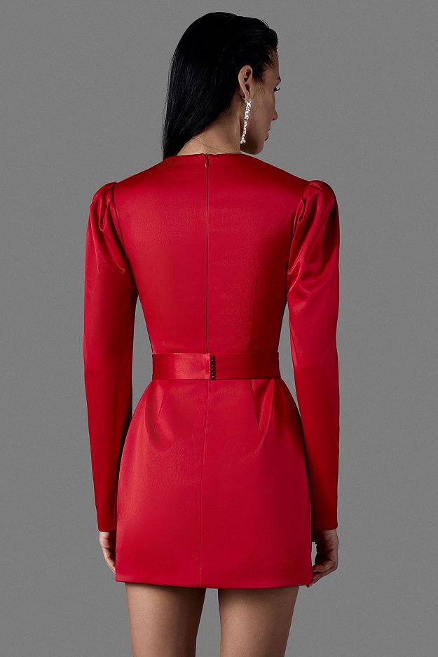 Dress with Sweetheart Neckline