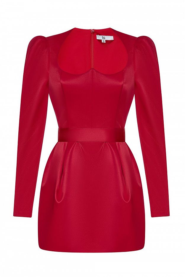 Dress with Sweetheart Neckline