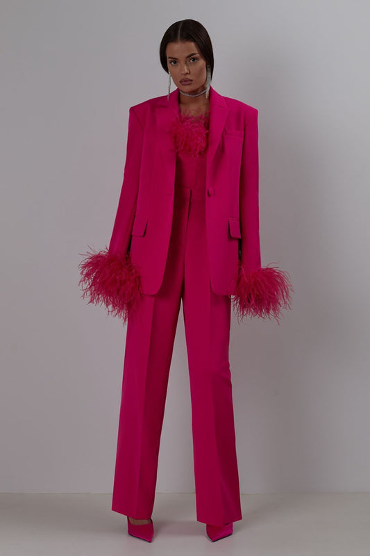 Jacket with feathers on the sleeves