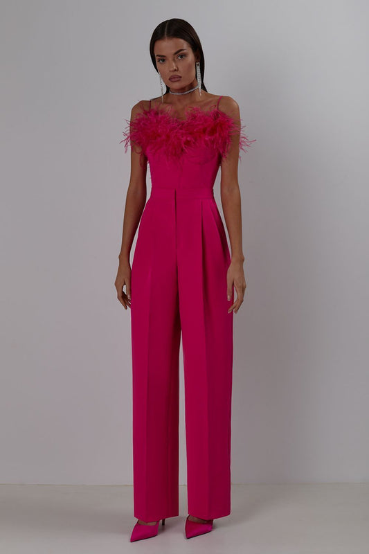 Loose-fitting trousers