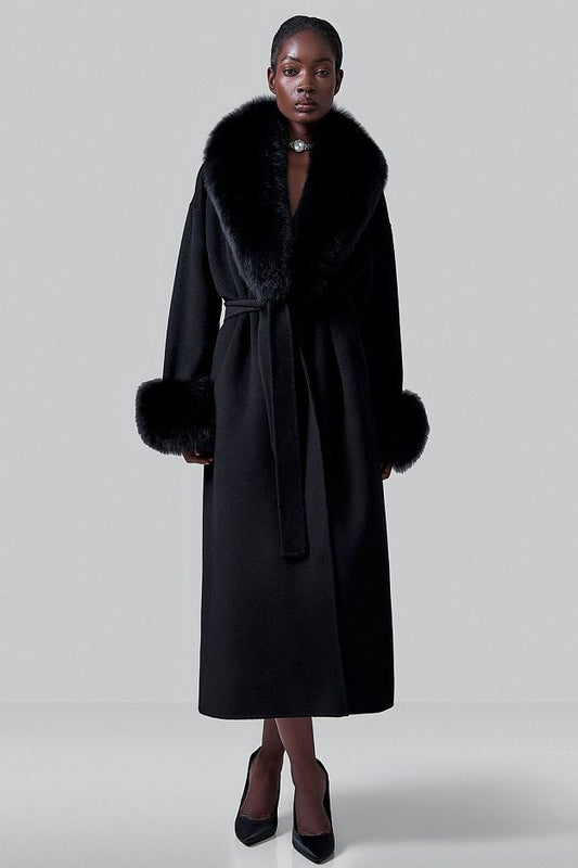 100% Wool Coat with Detachable Arctic Fox Fur