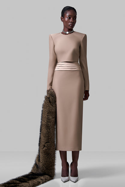 Skirt with decorative belt