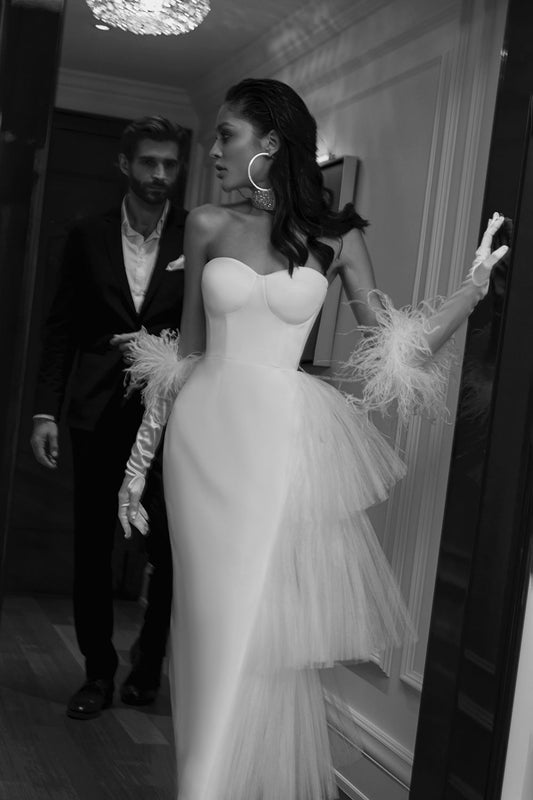 Dress with mesh element