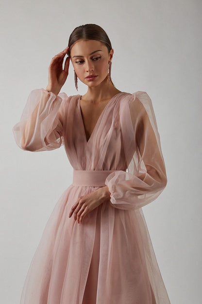 Airy mesh dress