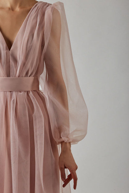 Airy mesh dress