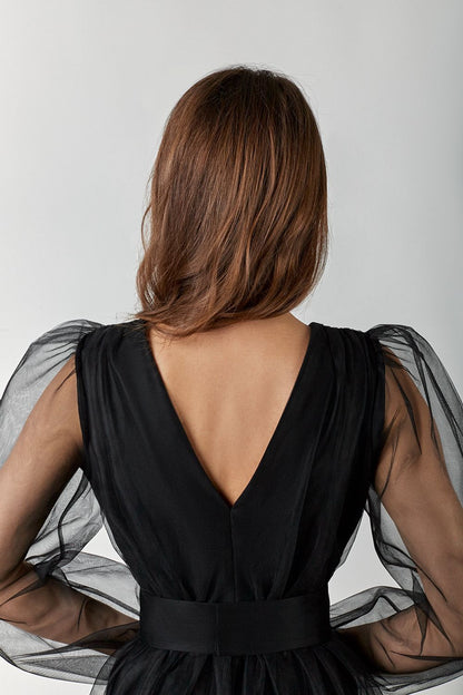 Airy mesh dress